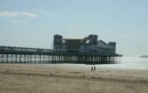 Weston Super Mare Pier, representing the local broadband coverage area.